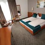 Concorde Ascot Hotel 3*