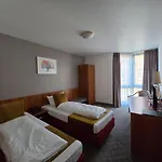 Concorde Ascot Düsseldorf