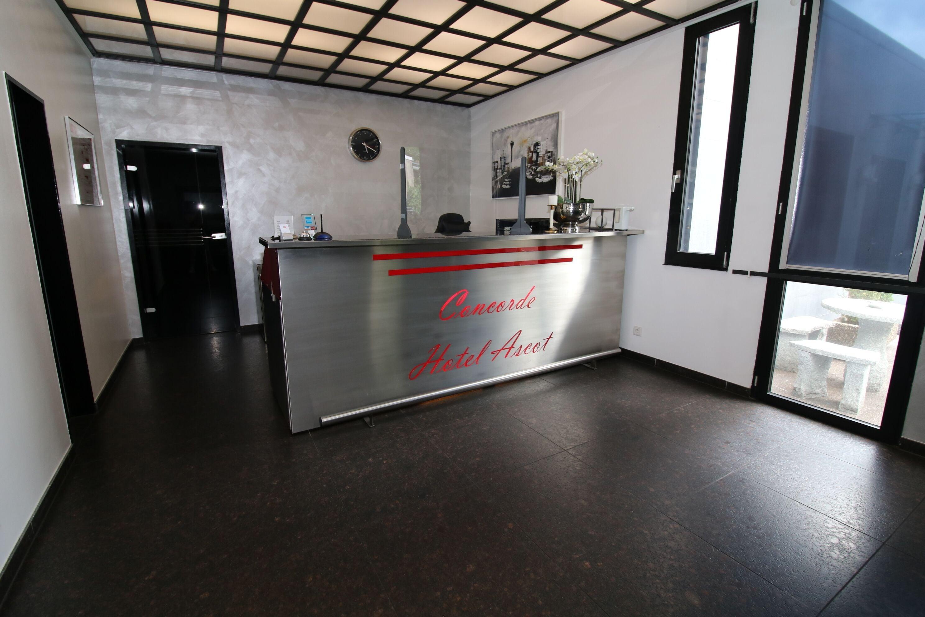 Hotel Concorde Ascot 3*